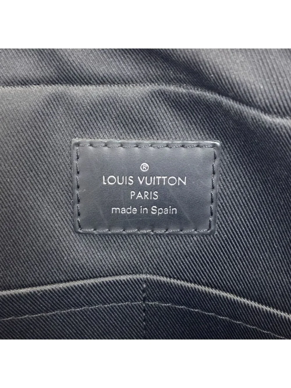 Louis Vuitton Dayton MM Shoulder Bag Damier Canvas